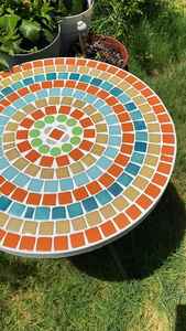 Mesa auxiliar de mosaico deslumbrante: Arte iridiscente-mesa de centro azul-mesa auxiliar-Decoración de sala de estar-regalo - Product Image 4