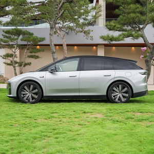 Versión Estándar, SUV Mediano-Grande de 5 Puertas y 5 Asientos, Eléctrico Puro, Tracción en las Cuatro Ruedas, Li Auto Lixiang Ideal I6, Vehículo de Nueva Energía - Product Image 3