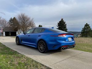 Kia Stinger GT1 AWD 2022, presque neuf - Product Image 3