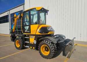 Excavatrice sur pneus JCB Hydradig 110W 2024 avec moteur Kohler, vérin hydraulique Eaton, pompe à moteur KPI, engrenage, PLC, roulement, noyau inclus - Product Image 4