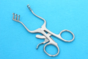 Retractor Weitlaner de acero inoxidable de alto grado 2x3 puntas 110mm, Retractor Weitlaner certificado CE - Product Image 3