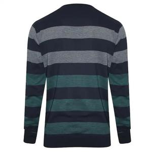 เสื้อสเวตเตอร์เปล่าผู้ชายพร้อมพิมพ์แบบกําหนดเองคุณภาพดีที่สุดเสื้อสเวตเตอร์เปล่าผู้ชายทุกสีสําหรับขายสวมใส่ถนน - Product Image 3