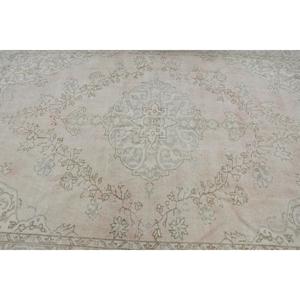 พรมวินเทจตุรกีขนาดใหญ่พิเศษ 7x10.3 ฟุต สีเทาขาวลายดอกไม้ - Product Image 5