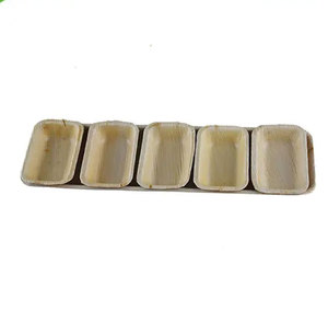 Assiettes à sushi rectangulaires en feuille de palmier biologique pour servir des entrées et des entrées de sushi au prix du marché - Product Image 6