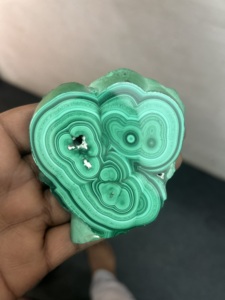 Losas de malaquita de grado AAA de alta calidad, piedras preciosas curativas de Material raro Natural para decoración del hogar, tamaño personalizable al por mayor - Product Image 3