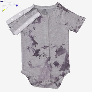 บอดี้สูทสำหรับทารกแบบเข้า-ออกแนวตั้งสีเทาสไตล์กำหนดเองบอดี้สูทแบบปรับไหล่หนีบเข้าได้เสื้อผ้าแบบท่อและพอร์ตเสื้อผ้าแบบ Nicu/Picu - Product Image 2