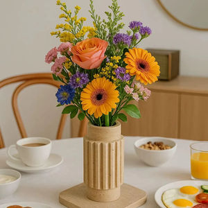 แจกันหินทราเวอร์ทีนแกะสลักด้วยมือ ดีไซน์เรียบง่ายทันสมัย เนื้อสัมผัสธรรมชาติระดับพรีเมียม ทนทาน เหมาะสำหรับตกแต่งบ้านอย่างมีสไตล์ - Product Image 1