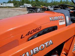 Mini Tractor de Jardín Modelo 2022 para Tractor/Cargador 4060 de 42 HP con Motor, Caja de Cambios, Bomba y Rodamiento, Peso Operativo de 7 T, América - Product Image 6