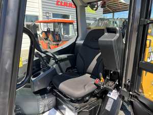 2025 JCB 215 Skid Steer Loader - Compact, efficace et haute performance Skid Steer pour des applications polyvalentes - Product Image 5