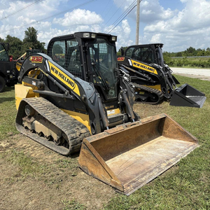 Cargadora Compacta New Holland C232 en Oferta, Motor Diésel Euro5, Tracción en las 4 Ruedas, Alto Momento de Carga, Máquina de Construcción de Servicio Pesado, Disponible en Stock - Product Image 1