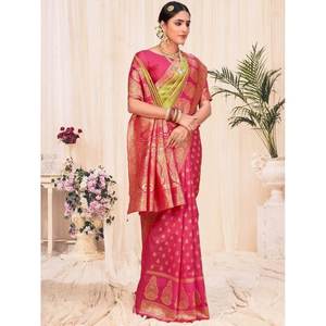 Elegante Sari de Seda Banarsi Verde Lima con Hermoso Tejido para Bodas - Product Image 4