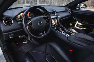 Automóvil 2022 con Volante a la Izquierda, Tracción en las Cuatro Ruedas, Asientos de Cuero, Cámara Trasera, Neumáticos R18 - Product Image 3