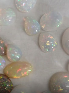 พลอยโอปอลเอธิโอเปียนเจียระไนแบบเหลี่ยมเพชรพลอยธรรมชาติขนาดฟรีไซส์ได้รับการรับรองสำหรับการทำเครื่องประดับ - Product Image 3