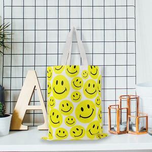 Bolsa de Compras Personalizada de Tela No Tejida con Diseño y Cierre a Medida para Tiendas - Product Image 1