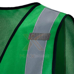 เสื้อกั๊กสะท้อนแสงเพื่อความปลอดภัยในการทำงาน ดีไซน์โดดเด่น ผลิตในปากีสถาน เสื้อกั๊กสะท้อนแสงเพื่อความปลอดภัย ดีไซน์โดดเด่น - Product Image 5