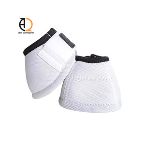 Botas de Neopreno para Caballos, Protectores de Patas, Par de Botas de Protección para Caballos, Producto para el Cuidado Equino, Botas para Proteger los Cascos - Product Image 1