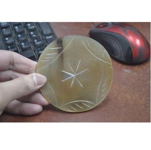 Posavasos de Cuerno de Búfalo Natural Hechos a Mano, Accesorios Rústicos para Bebidas de Alta Calidad - Product Image 3