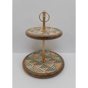 Support à gâteau rond en bois fantaisie avec finition émaillée pour l'affichage de mariage ou de fête d'anniversaire comprenant un dôme à gâteau - Product Image 2