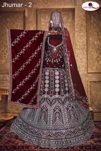 Lehenga en velours de qualité supérieure marron rouge foncé avec broderie Jarkan complète 1.2M de long Choli 2.5M Dupatta 3M Flair pour les fêtes d'hiver - Product Image 6
