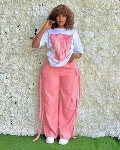 T-Shirt imprimé graphique personnalisable pour femme et pantalon baggy ensemble décontracté deux pièces surdimensionné pour le printemps/été - Product Image 3