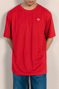 T-shirt à col rond en coton lourd pour homme, coupe ample, manches courtes, couleur rouge unie, pour la fabrication de vêtements de sport en marque privée - Product Image 4