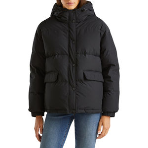 Manteau d'hiver pour femmes de qualité supérieure Col montant à capuche Veste matelassée respirante Design grande taille pour la chaleur et le confort - Product Image 1