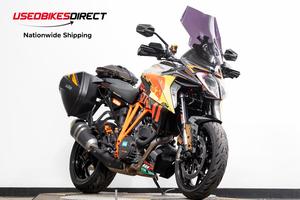 Venez profiter du meilleur prix sur la 1290 Super Duke GT 2019, la moto sportive de tourisme ultime. - Product Image 3