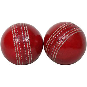 Pelota de Cricket Pakistaní de Diseño Nuevo, de Cuero Rojo con Núcleo de Corcho, para Entrenamiento, Coaching y Práctica en Interiores y Exteriores - Product Image 4