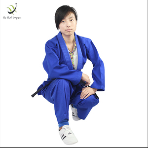 2022 nouveau Design léger Judo uniforme pour adultes unisexe Logo personnalisé impression professionnel de haute qualité vêtements de bronzage - Product Image 3