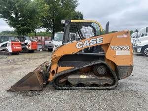 Chargeuse compacte sur pneus TR270 2017 - Mini-chargeuse frontale compacte avec moteur FPT et roulement, moteur et boîte de vitesses économes en carburant, polyvalente - Product Image 3