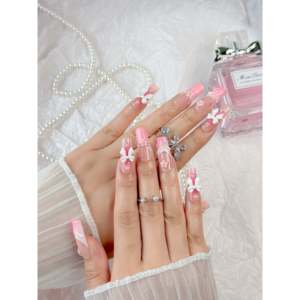 Autocollants pour ongles en résine Sweet Bloom, design élégant pour les ongles - Product Image 4