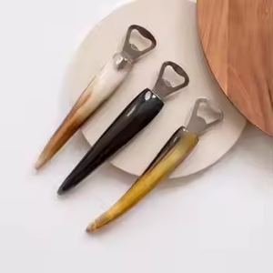 Abrebotellas con mango de cuerno Premium con cabeza de acero inoxidable sólido Abridor de estilo rústico hecho a mano para cerveza y bebida Regalo ideal - Product Image 1