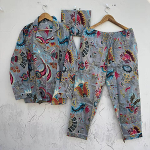 Ensemble de pyjama en coton pour femmes, léger et respirant, doux et lisse, classique, décontracté, romantique, pour les vacances - Product Image 5