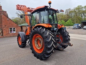Tracteur Kubota 4x4 à vendre, tracteurs agricoles mécaniques d'occasion de haute qualité à prix avantageux - Product Image 2