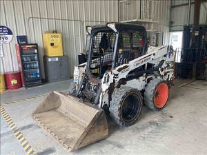 Chargeurs sur pneus Bobcat S16 d'occasion |   Faible nombre d'heures de fonctionnement |   Moteur de 49 ch |   Attache rapide |   Bon état, à vendre - Product Image 6