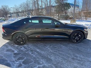 2023 S60 Recharge T8 Plus Black Edition ไมล์น้อย เครื่องยนต์สมบูรณ์แบบ เกียร์อัตโนมัติ หลังคาพาโนรามา ไฟ LED พร้อมส่ง - Product Image 3