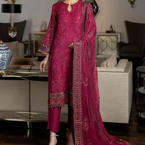 Partywear lễ hội dịp váy Maroon đỏ phong cách bên váy pakistani và Ấn Độ phong cách quần áo nặng embrioded làm việc