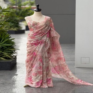Sari VASTRA COTTAGE de georgette sintética pura con cuentas y lentejuelas, hecho a mano, con blusa sin coser a juego, sari para fiesta. - Product Image 4