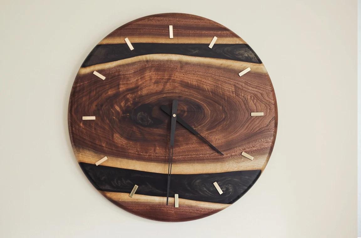 สีน้ำตาล