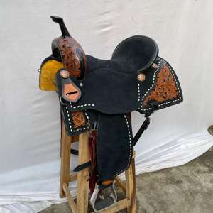 Ensemble de selle en cuir western avec décorations de barrel racing haut de gamme, en bois |   Accessoires en acier inoxydable façonnés à la main, ensemble de tack gratuit pour l'équitation - Product Image 1