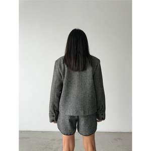 Veste en cachemire à fermeture éclair pour l'automne, motif chevrons, courte, noire - Product Image 3