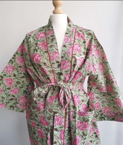 Kurtis de Verano para Mujer, Cómodas y Transpirables, con Manga Larga y Detalle de Botones, 100% Algodón, Estilo Elegante - Product Image 3