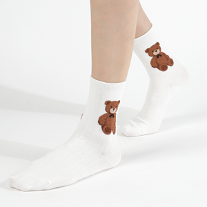 Calcetines de Algodón Transpirables para Mujer, Diseño con Gráfico de Oso, Estilo Casual Coreano para Uso Diario, Calcetines con Diseño de Animales - Product Image 3