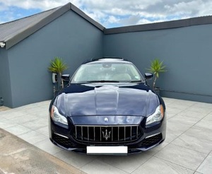 MASERATI QUATTROPORTE 2018 D'OCCASION CÔTÉ GAUCHE/CÔTÉ DROIT - Product Image 2