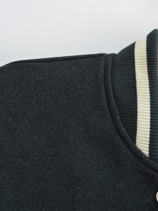 Veste d'hiver personnalisée de haute qualité pour hommes avec manches en cuir Vestes de baseball Letterman en laine et toile Tissu léger - Product Image 4