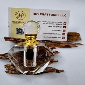 Huy Phat-La richesse des copeaux de bois d'agar 100% naturels et purs - Product Image 3