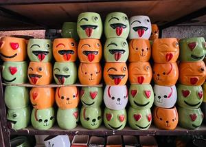 Soportes para plantas ecológicos Art Deco de resina de cristal Natural hechos a medida, jarrones grabados en relieve con estampado de tamaños grandes para el jardín del hogar - Product Image 6