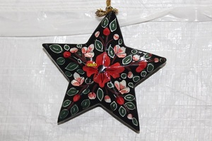Vintage-Inspired Paper Mache Christmas Ornaments for Festive Cheer Perfect Decorations for the Holiday Season - Product Image 3