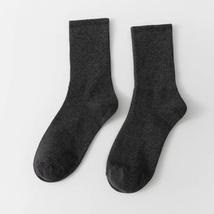 Chaussettes tricotées décontractées pour hommes de haute qualité anti-dérapant automne réglable à séchage rapide auto-chauffant poids léger motif de Logo personnalisé - Product Image 5