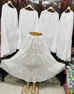 กระโปรงทรงเอสีขาวเรียบง่ายสำหรับผู้หญิง แต่งระบายชั้นๆ เอวยางยืด ประดับพู่ปัก ให้ความรู้สึกสบาย - Product Image 3